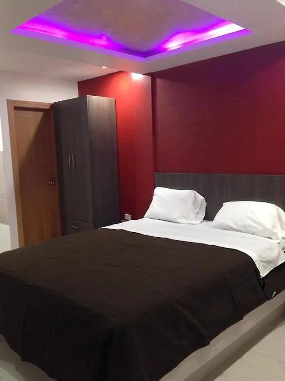 Penzion Hostal Magenta Vip Quito
